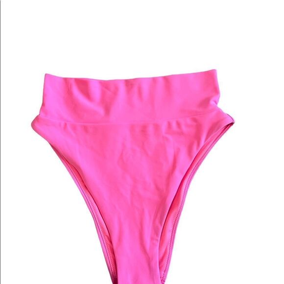 AERIE PINK HIGH CUT CHEEKY BIKINI BOTTOMS- SIZE XS - Picture 3 of 7